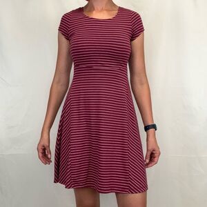 The Limited Women's A Line Fit and Flare Dress XST XS Extra Small TALL Burgundy